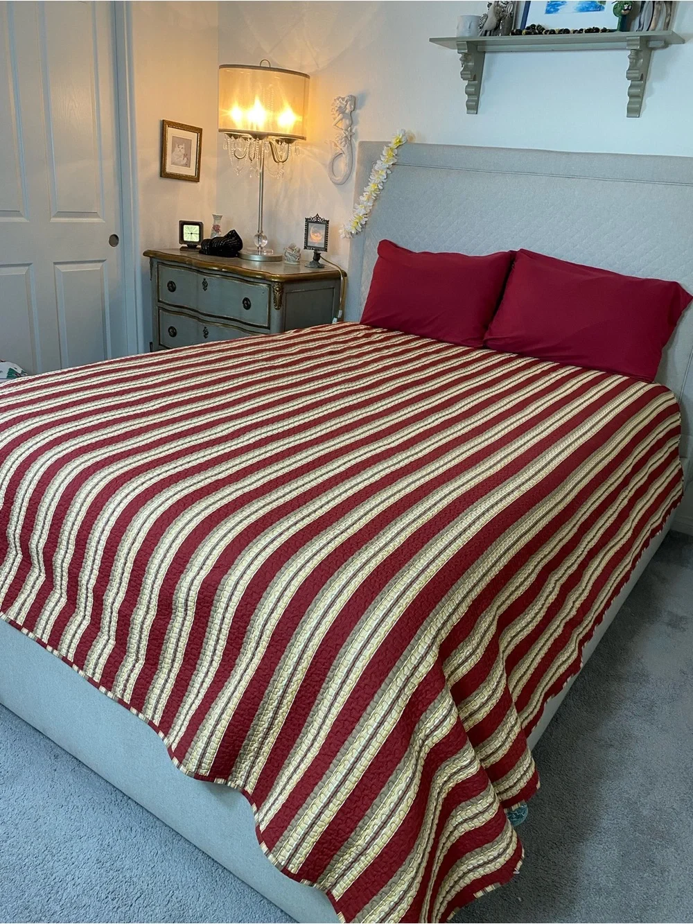 Striped Burgundy Cream Quilt Set 100% cotton